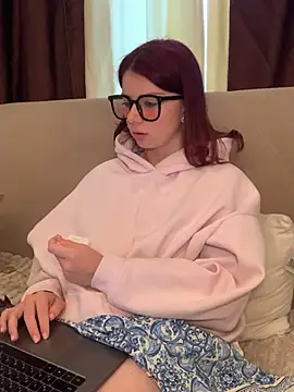 VelvetChloe webcam