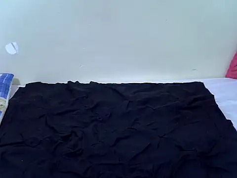 pointie_bloomy webcam