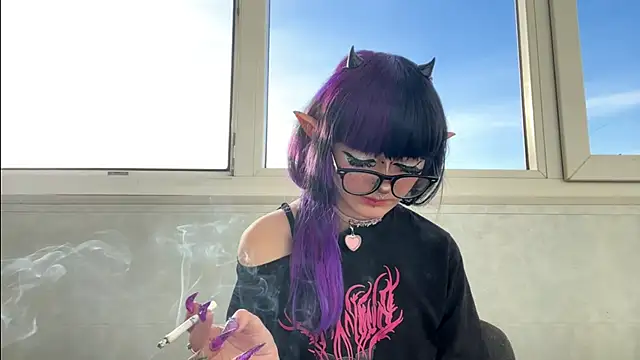 HolyCute webcam