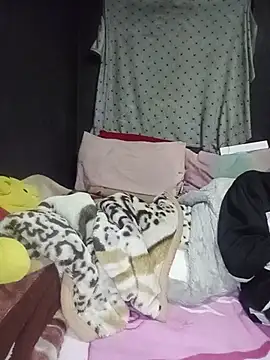 chubbymidgetxxx19 (F young) - Love
