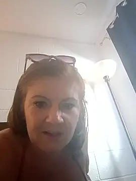 nakedgarbageperson webcam