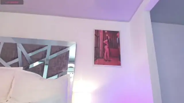 Meghann_sweet1993 webcam
