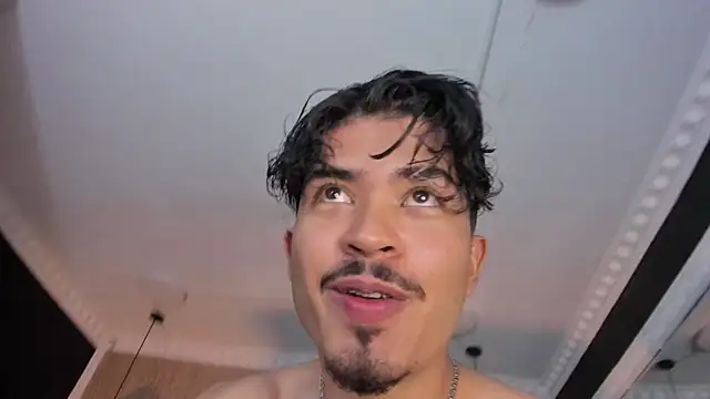 NicolaiKarav webcam