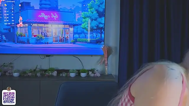 JuanaSumma webcam