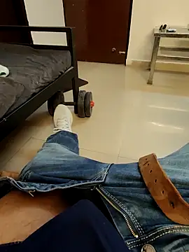 MrgigoloNCRRR9 webcam