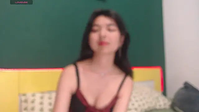 Shy_Kira webcam