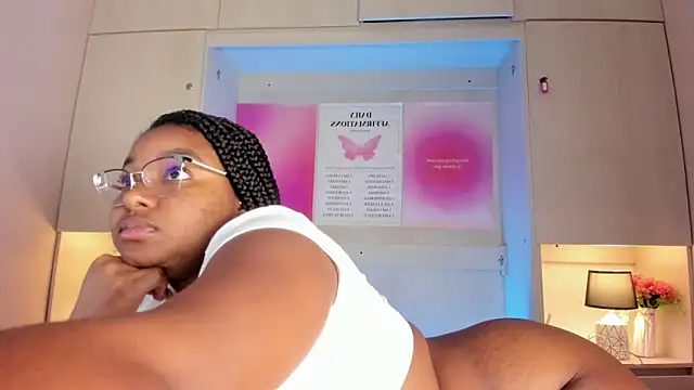 tamaraa_smiith webcam