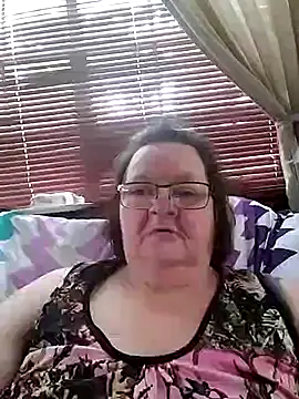 Bayou_Woman68 webcam