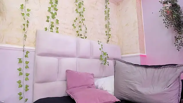 ScarletEvanss_ webcam