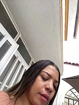 AdaPink_ webcam