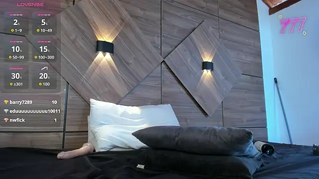 SaraaBellini webcam