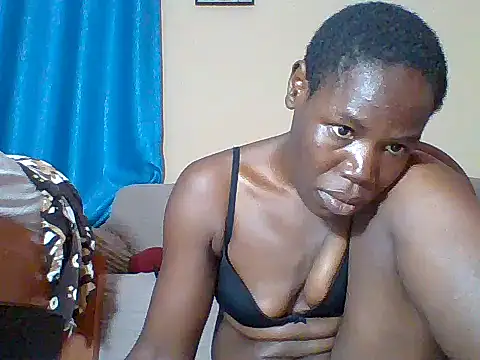 Blacksexyqueen24 webcam