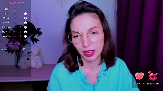 KindHazelHere_ webcam
