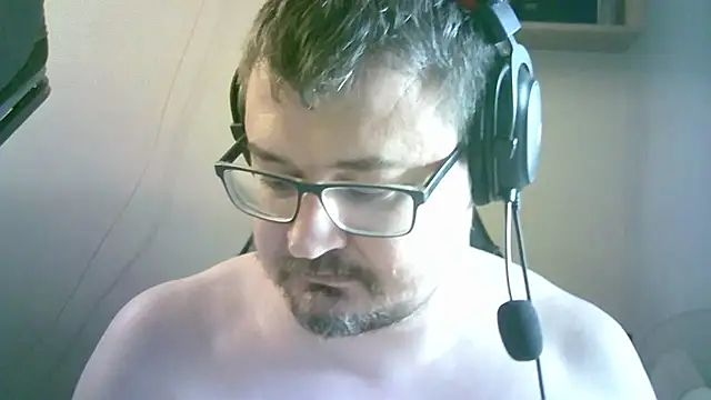 SirAbuser webcam