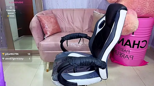 lia_harper_t webcam