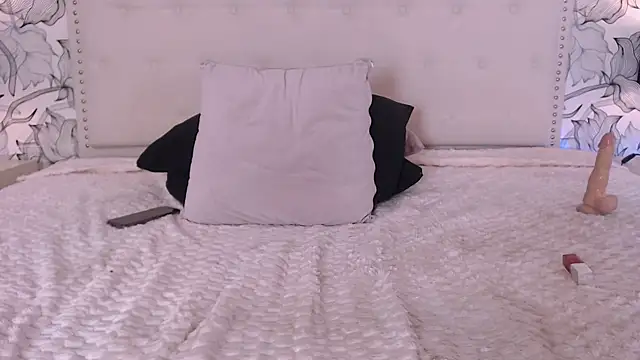 Venusandrea29 webcam