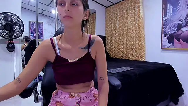 valerie__skinny webcam