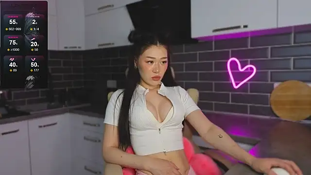 shaiyaminn3 (F young) - SLAP HOT ASS + DOGGY