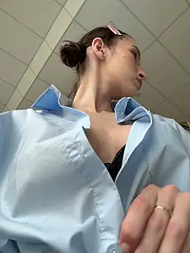 -missbehaving- webcam