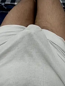 Rocky-badboy_cum4me webcam