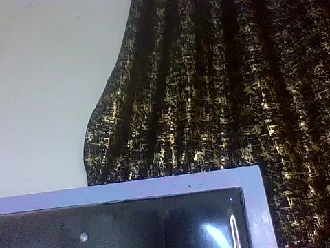 Lovey_daisy15 webcam