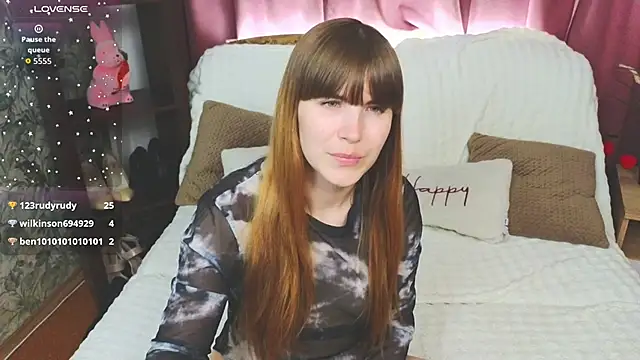 EmilyCuper_ webcam