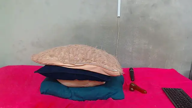 kinkynaghty webcam