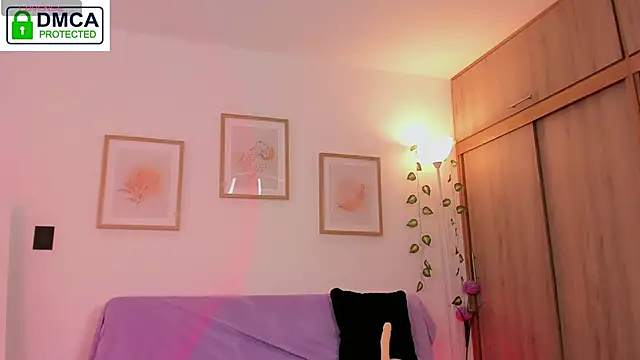 aleja_montiel__ live cam on StripChat