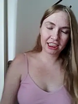 KisaVixen webcam