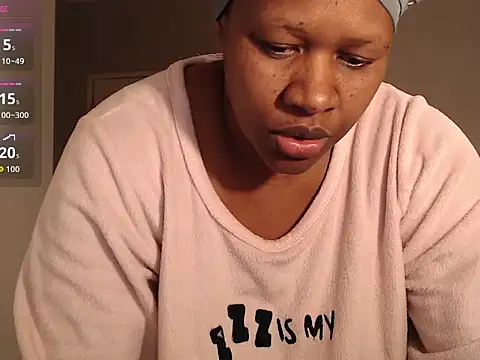 bustylisa1983 (F milf) - HELP ME TO REACH MY GOAL PLZ