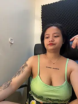 Welodynne - Female webcam sex chat