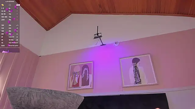 elodie_walker webcam