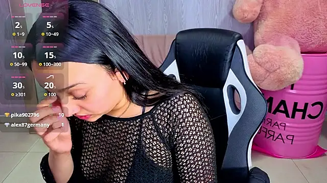 lia_harper_t webcam
