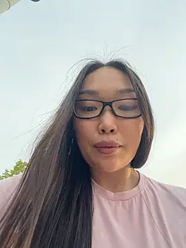 trytomakememoam webcam