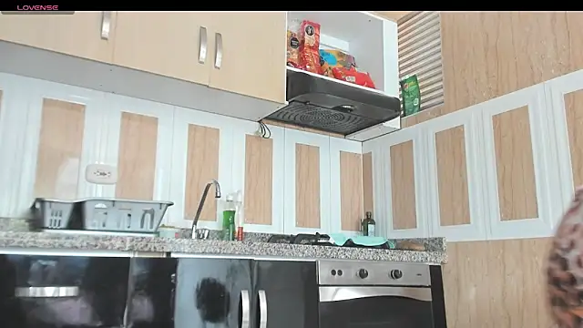 charlottekiss99 webcam