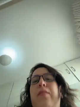 amooraaamoon webcam