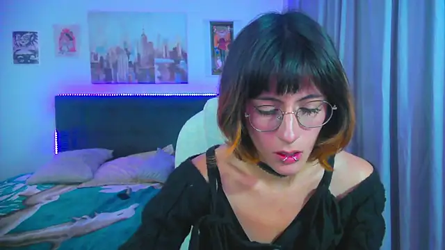 goth_minerva webcam