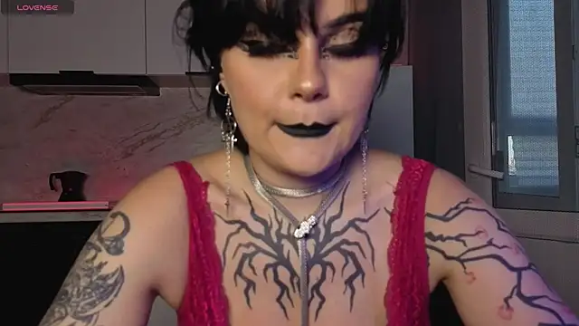 IntrigueYourDay webcam