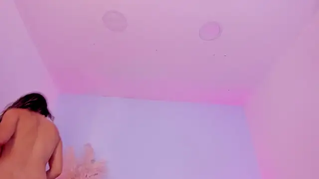 aleksandramiller_ webcam