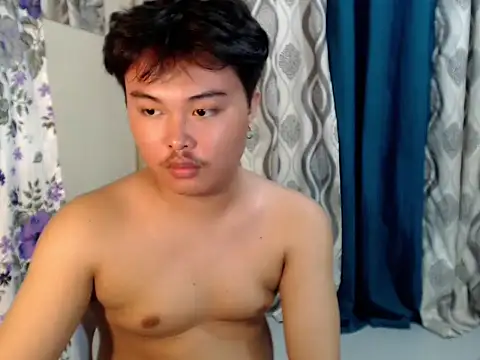 urasianjohnny webcam