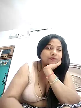 Cute-Janvi20 webcam