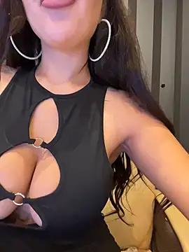ANGELIKA7741 webcam