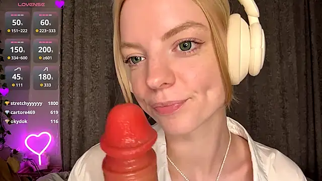 Marry_Sornatiko webcam