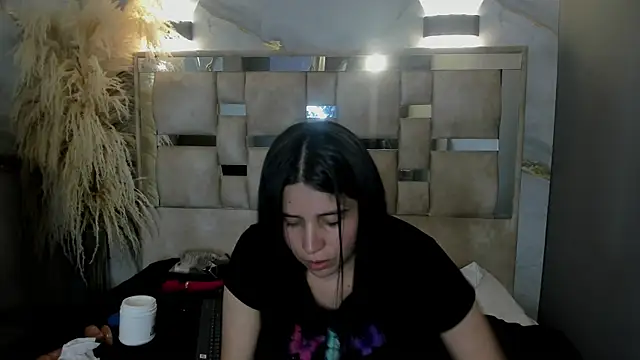 Cata_black webcam