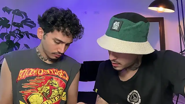 Noah_and_Steven webcam