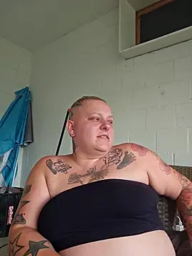 Lady_Peggi webcam