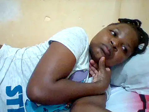 Camilla-Sweets webcam