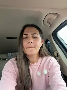 BrunetteNymph webcam