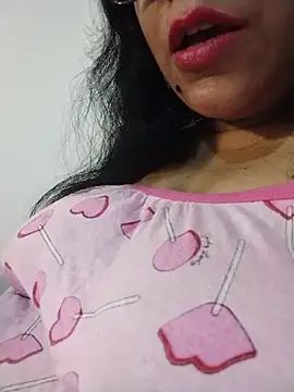 tharu_sweet webcam