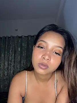 annaya sexy